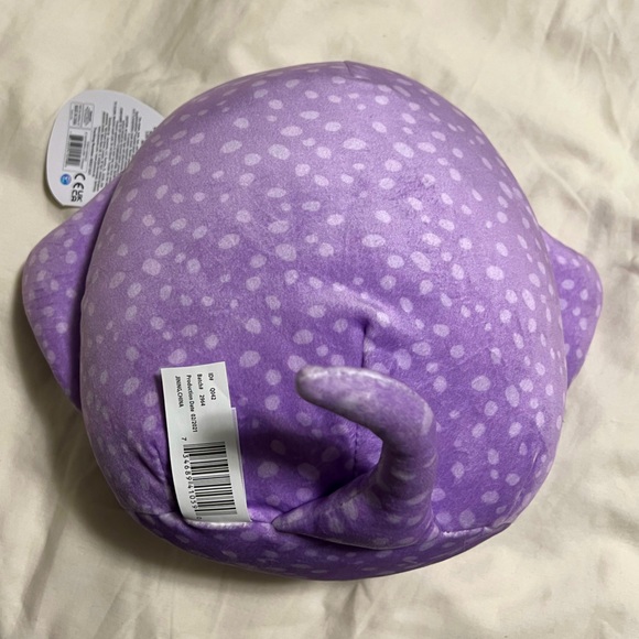 8" Aziza stingray Squishmallow - Picture 3 of 3